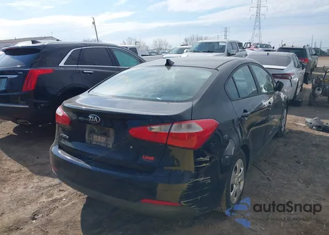 2015 Kia Forte Lx z USA, uszkodzony, nr VIN KNAFK4A66F5341474